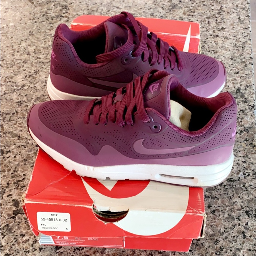Women Nike Air Max